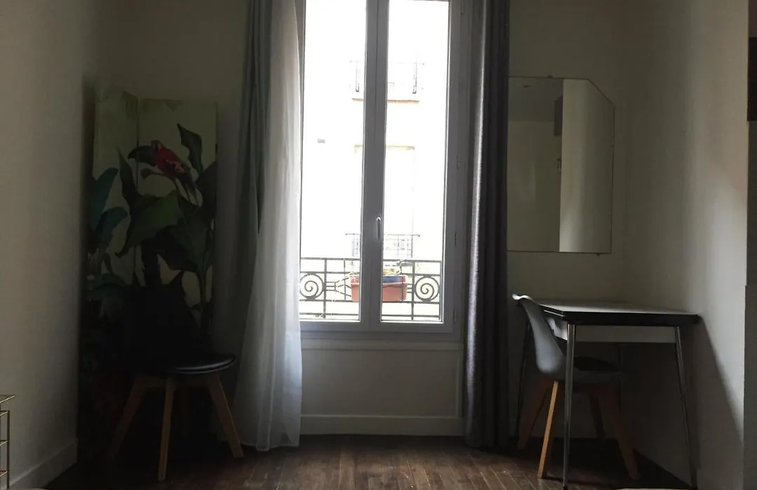 Beautiful Studio - 20' Walking From Montmartre-1